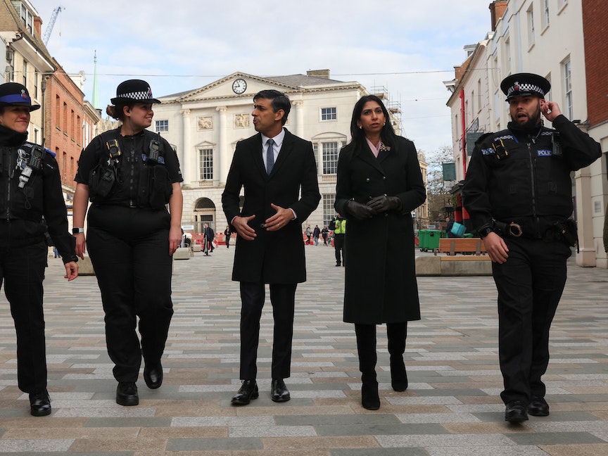 من بينها دومينيكا وناميبيا.. بريطانيا تفرض التأشيرة على مواطني 5 دول