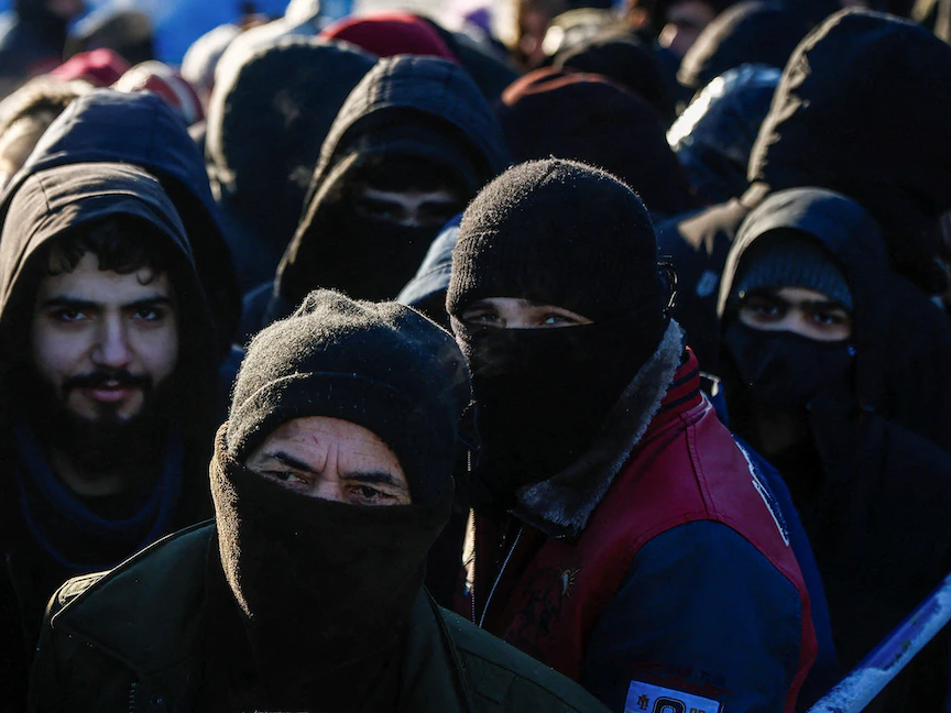 العراق يعيد آلاف المهاجرين من أوروبا