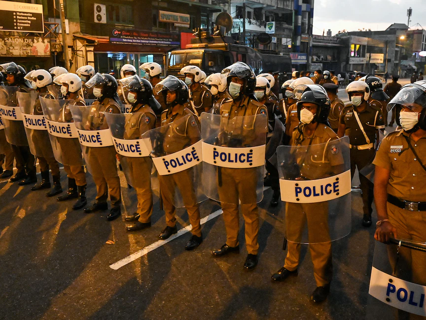 سريلانكا.. تظاهرات للمعارضة ورفع حجب وسائل التواصل الاجتماعي