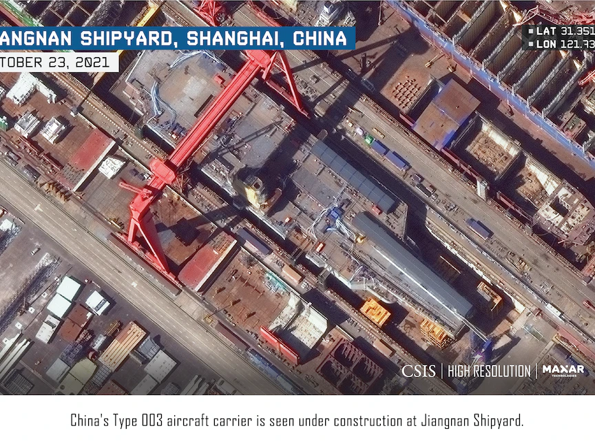 تشييد حاملة الطائرات الصينية الثالثة في حوض جيانجنان قرب شنغهاي - 23 أكتوبر 2021 - csis.org