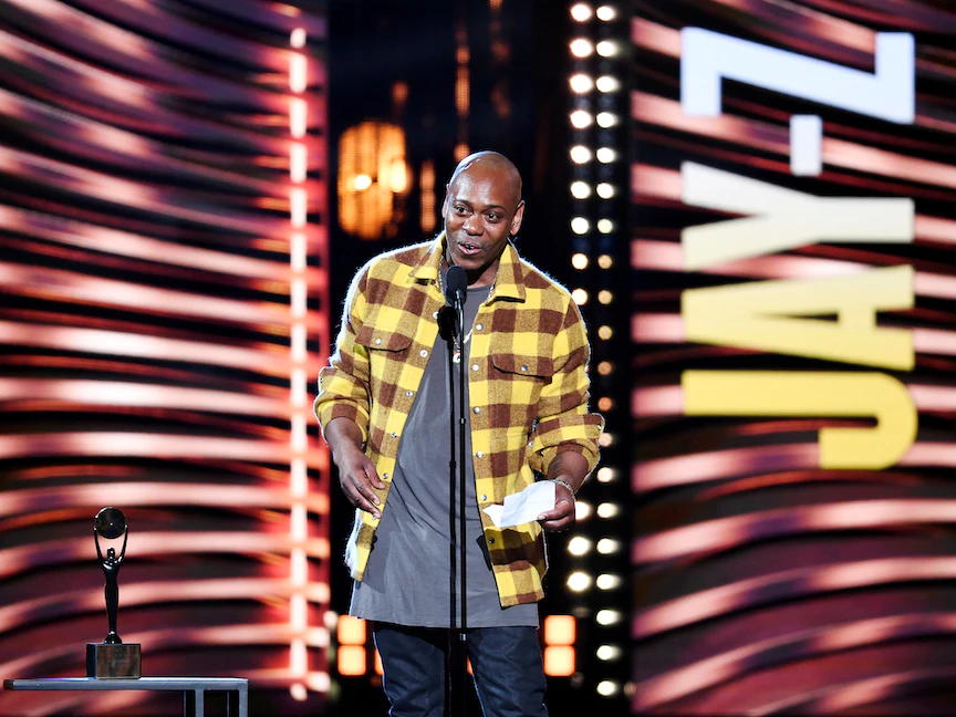 الفنان الكوميدي ديف تشابيل - REUTERS