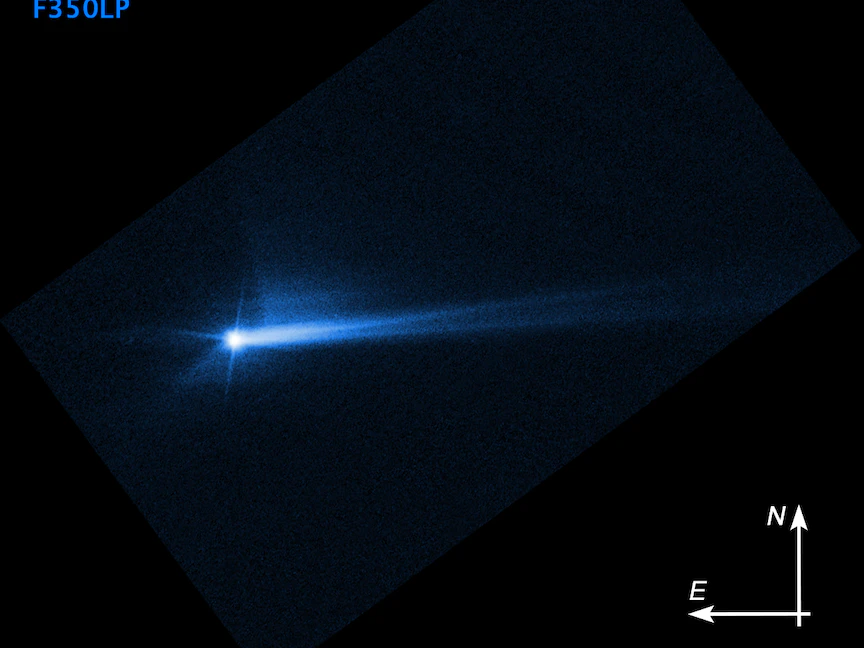 جانب من الحطام المتناثر من سطح كويكب "ديمورفوس" بعد 285 ساعة من اصطدامه مع مركبة "دارت"، 11 أكتوبر 2022. - nasa.gov