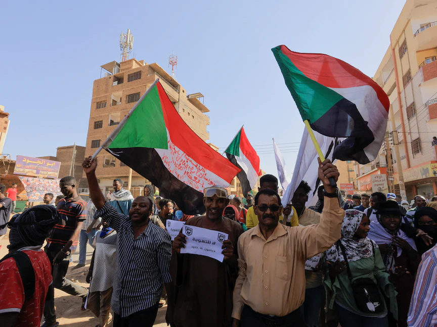 مظاهرات وسط العاصمة الخرطوم ضد "الاتفاق الإطاري" المبرم بين أحزاب سياسية والمكون العسكري. 8 ديسمبر 2022 - REUTERS