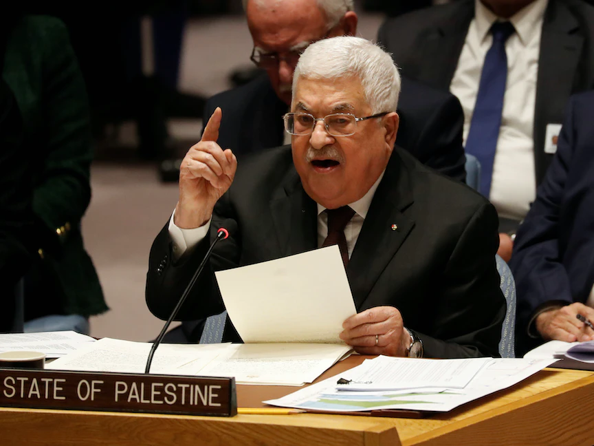 الرئيس الفلسطيني محمود عباس يتحدث خلال اجتماع لمجلس الأمن الدولي في مقر الأمم المتحدة بنيويورك، 11 فبراير 2020. - REUTERS