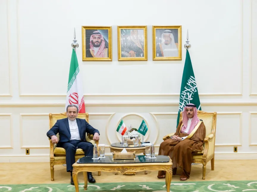 وزيرا خارجية السعودية وإيران يبحثان مستجدات المفاوضات بين واشنطن وطهران