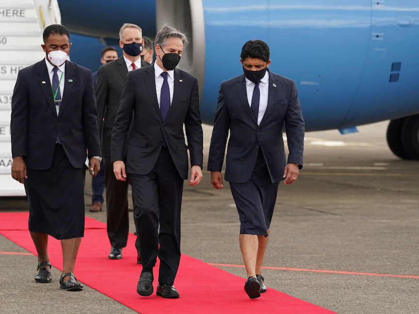 واشنطن تتمدد دبلوماسياً في المحيط الهادئ