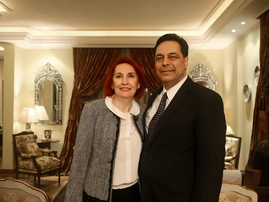 جدل بعد دعوة زوجة حسان دياب اللبنانيات إلى العمل في الخدمة المنزلية