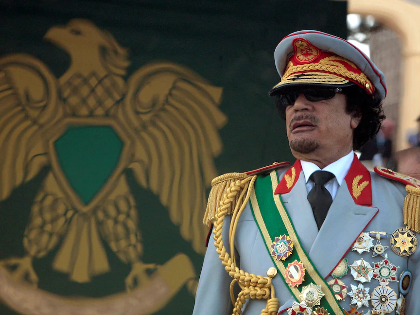 الزعيم الليبي الراحل معمر القذافي - REUTERS