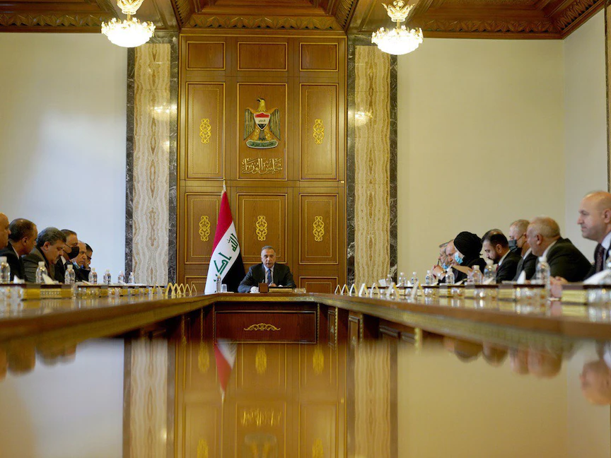 رئيس مجلس الوزراء العراقي مصطفى الكاظمي يستقبل أعضاء المفوضية العليا المستقلة للانتخابات، يناير 2021 - Twitter