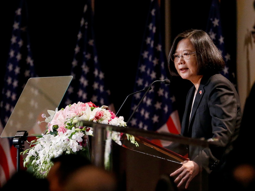رئيسة تايوان تتحضر لـ"ترانزيت" في الولايات المتحدة.. واحتجاج صيني
