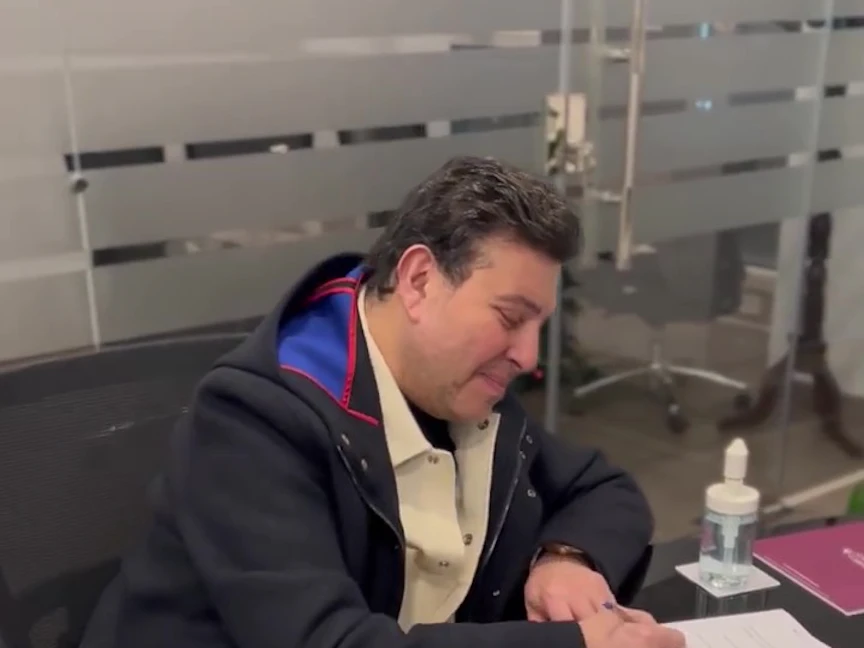 هاني شاكر لـ"الشرق": سعيت للحصول على جنسية دومينيكا بهدف الاستثمار