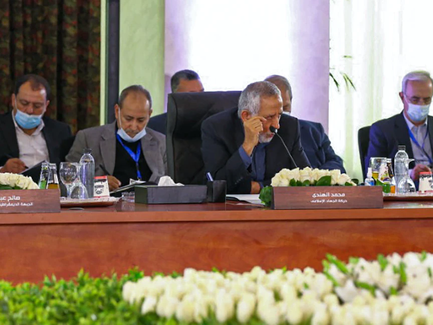 جانب من المشاركين في الحوار الوطني الفلسطيني الذي عُقد في القاهرة بمشاركة 15 فصيلاً- 8 فبراير 2021 - AFP