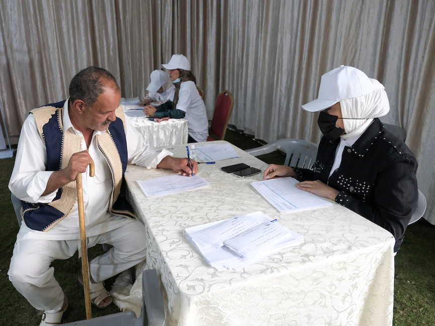 ليبيا.. 5 دول تهدد بعقوبات أممية ضد "المتلاعبين بالانتخابات"