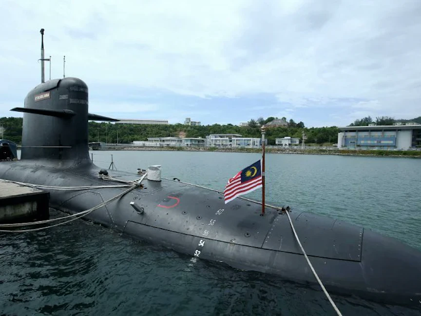 صفقة الغواصات الماليزية.. الفرنسيون يرفضون اتهاماً بدفع رشوة