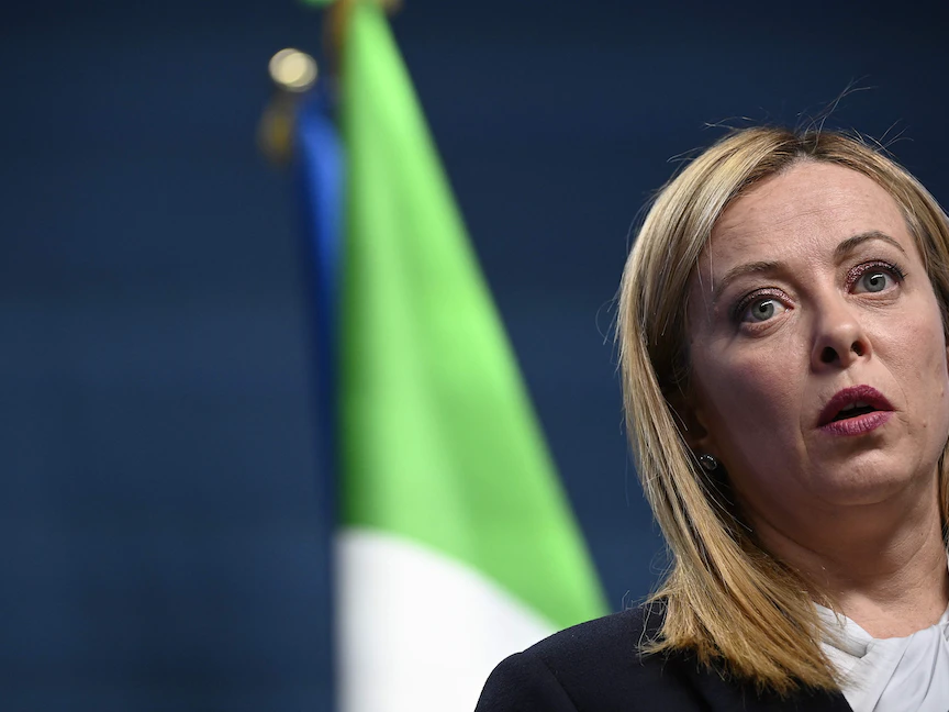 رئيسة الوزراء الإيطالية جيورجيا ميلوني خلال مؤتمر صحافي في مبنى المجلس الأوروبي في بروكسل- 10 فبراير 2023 - AFP