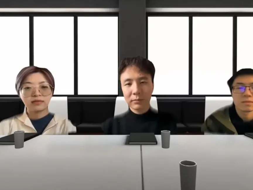 ميزة ChatDirector التجريبية الجديدة من جوجل. 29 مايو 2024 - Google