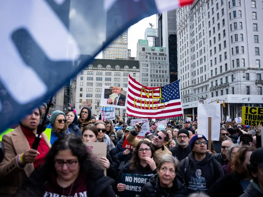 منظمو "لا ملوك" يخططون للتظاهر ضد ترمب مجدداً "بشكل مختلف"
