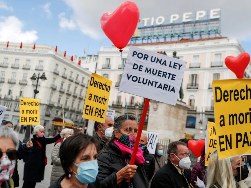 محكمة إسبانية ترفض وقف تنفيذ "موت رحيم" لفتاة مصابة بالشلل النصفي