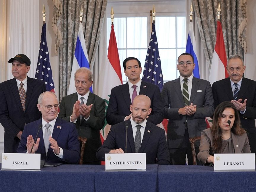 عون يطلب من واشنطن الضغط على إسرائيل للانسحاب من لبنان.. وترمب: سندعم الاتفاق