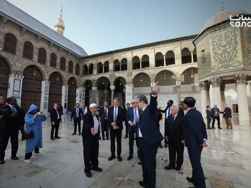 سوريا.. وفد من مجلس الأمن يتفقد أحياء دمشق ويلتقي الشرع