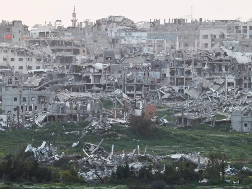 مبانٍ مدمّرة في غزة جراء الحرب الإسرائيلية على القطاع. 11 فبراير 2026 - Reuters