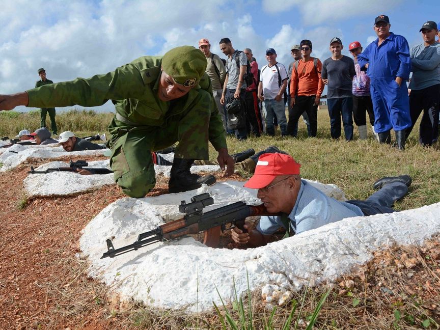 كوبا تحت مطرقة الضغوط الأميركية.. رهان على انهيار النظام قبل المجتمع