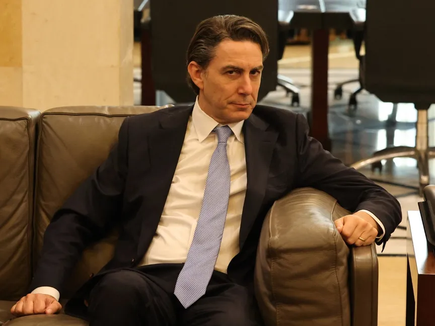 المبعوث الأميركي آموس هوكستين خلال لقاء سابق مع رئيس حكومة تصريف الأعمال اللبنانية نجيب ميقاتي. بيروت، لبنان. 7 نوفمبر 2023 - AFP