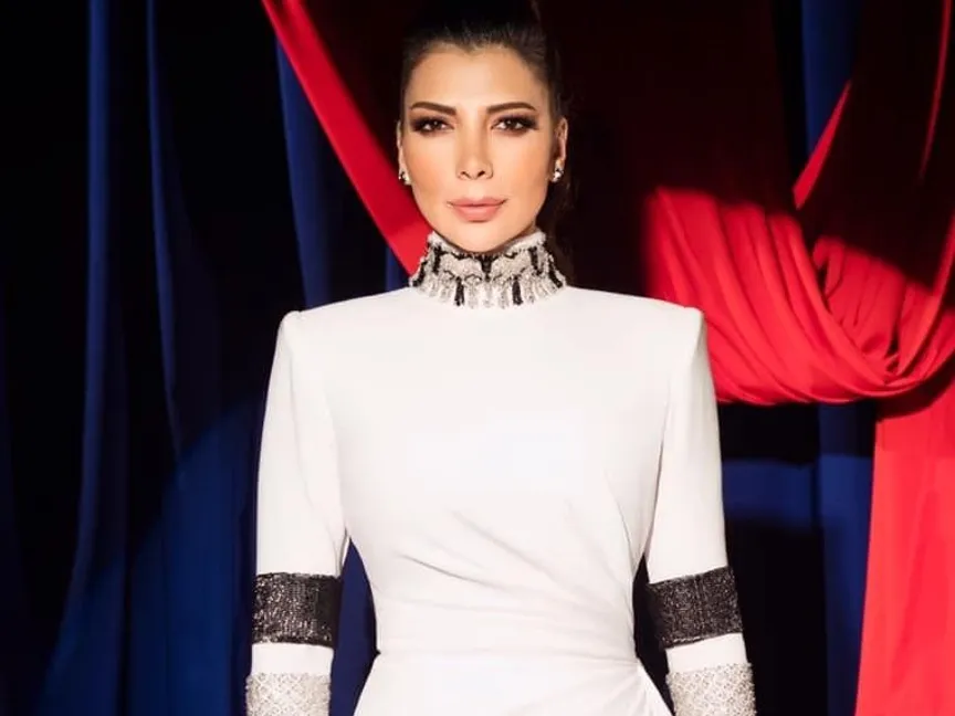 المطربة السورية أصالة نصري - facebook.com/Assala