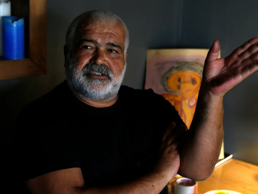 رحيل الروائي السوري خالد خليفة صاحب "الموت عمل شاق"