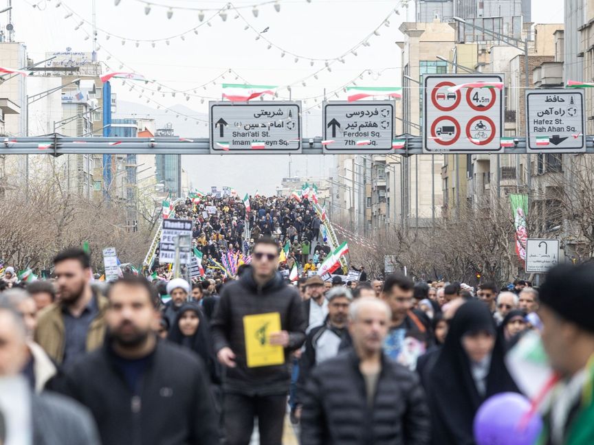 "صفقات اقتصادية" على طاولة مفاوضات إيران.. وواشنطن تجدد تمسكها بالدبلوماسية