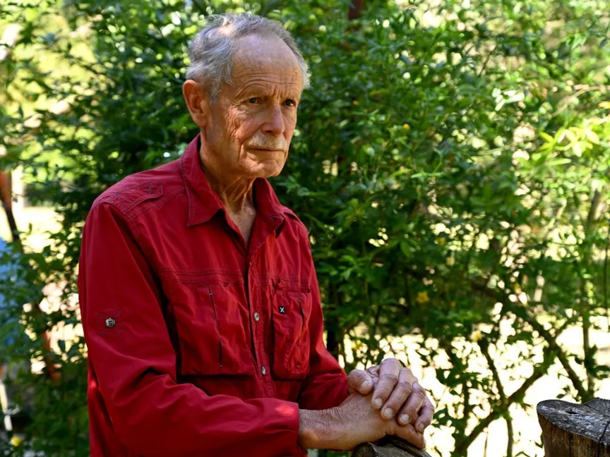 الكاتب الإيطالي إرّي دو لوكا. 7 مايو 2020 - AFP