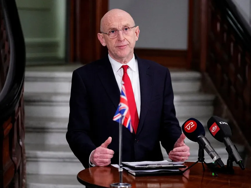 بريطانيا تتعهد بتقديم 205 ملايين دولار لشراء أسلحة أميركية لأوكرانيا