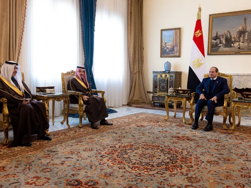 الرئيس المصري عبد الفتاح السيسي خلال استقبال وزير الخارجية السعودي الأمير فيصل بن فرحان في القاهرة. 05 يناير 20256 - @KSAMOFA