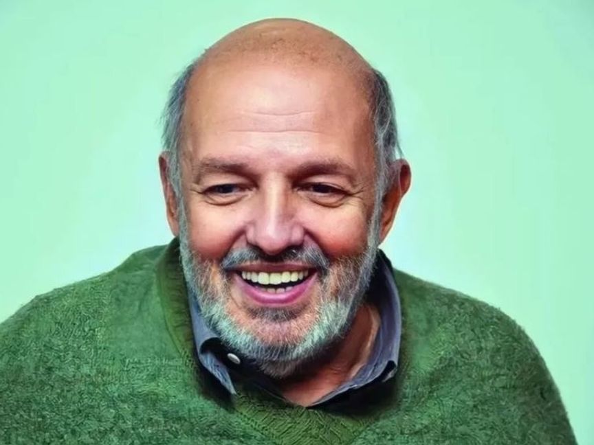في الذكرى العاشرة لرحيله.. قراءة في سينما المتجدد محمد خان