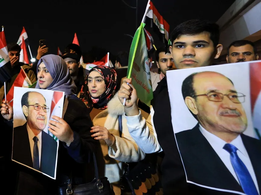 أنصار رئيس الوزراء العراقي الأسبق نوري المالكي خلال احتجاج قرب المنطقة الخضراء في العاصمة بغداد على موقف أميركا الرافض لترشيح المالكي لرئاسة الحكومة. 29 يناير 2026 - Reuters