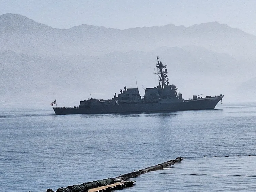 تهديد محدود وقوة ضاربة.. مقارنة بين ترسانة أميركا وسلاح إيران