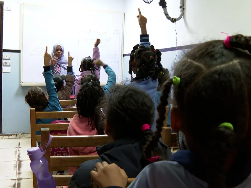 المدارس السودانية في مصر.. قوائم انتظار كبيرة ورسوم مرتفعة