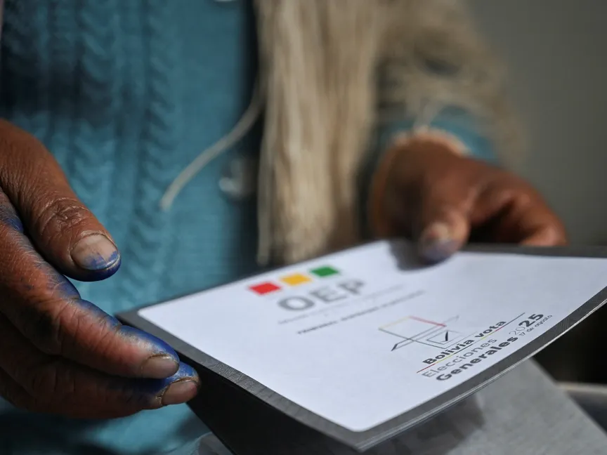 انتخابات بوليفيا.. ترقّب للنتائج الأولية وجولة إعادة مرجّحة في أكتوبر