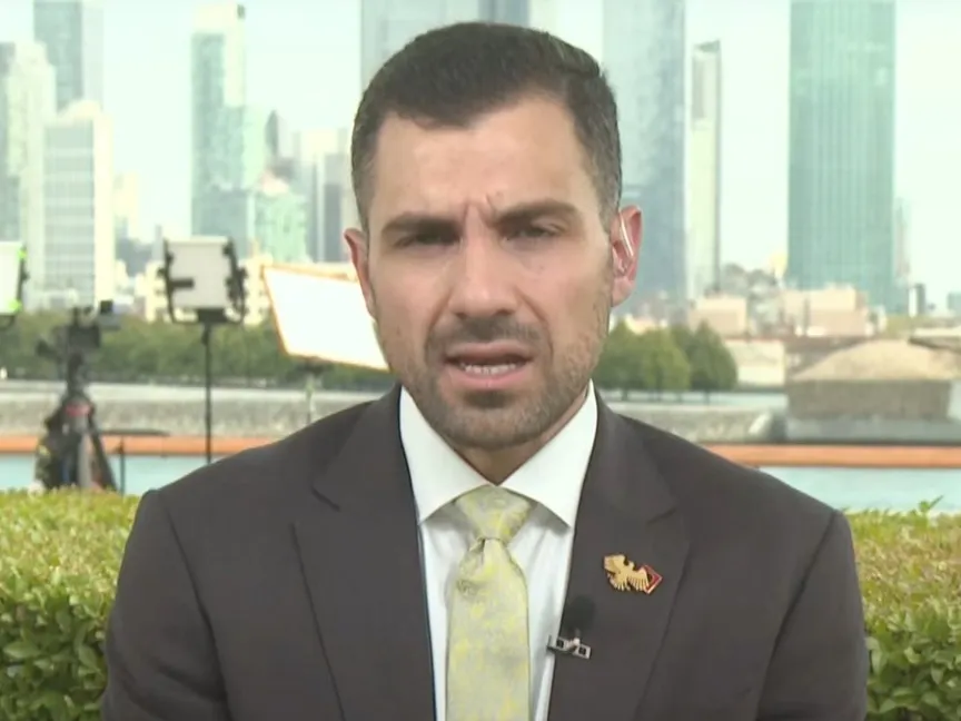 الخارجية السورية لـ"الشرق": نتوقع رفع كل العقوبات الأميركية بداية 2026