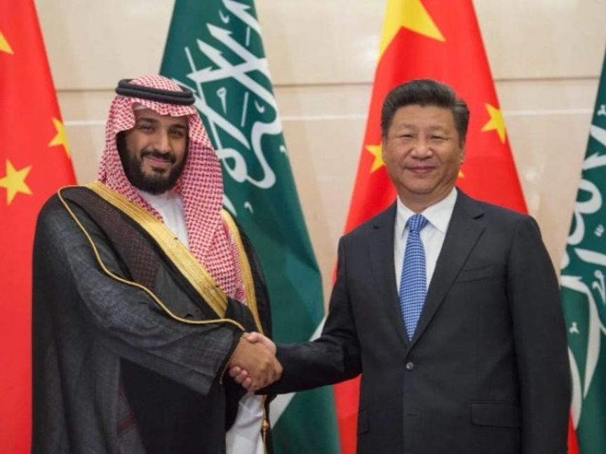 ولي العهد السعودي يبحث مع الرئيس الصيني مستجدات الأوضاع في المنطقة