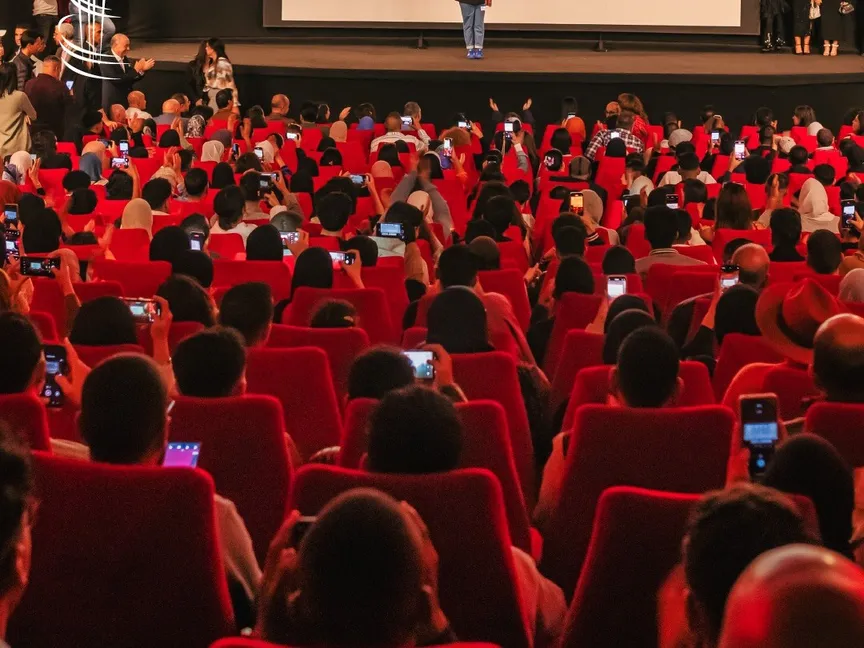جمهور السينما المغربية في إحدى ليالي عرض مهرجان مراكش السينمائي - facebook/MarrakechFilmFestiva
