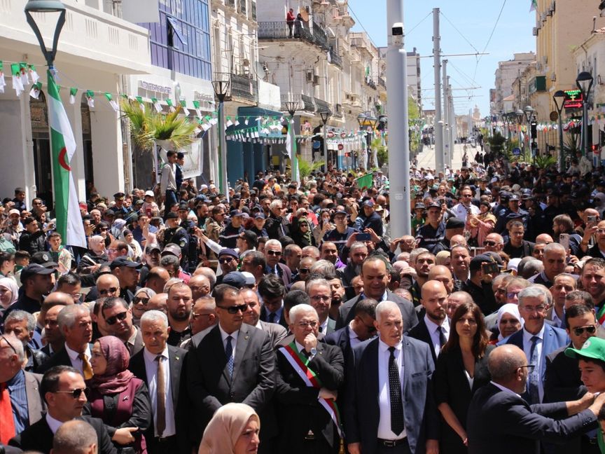 إعادة السفير وإحياء ذكرى "مجازر الاستعمار".. خطوات فرنسية لتحسين العلاقات مع الجزائر