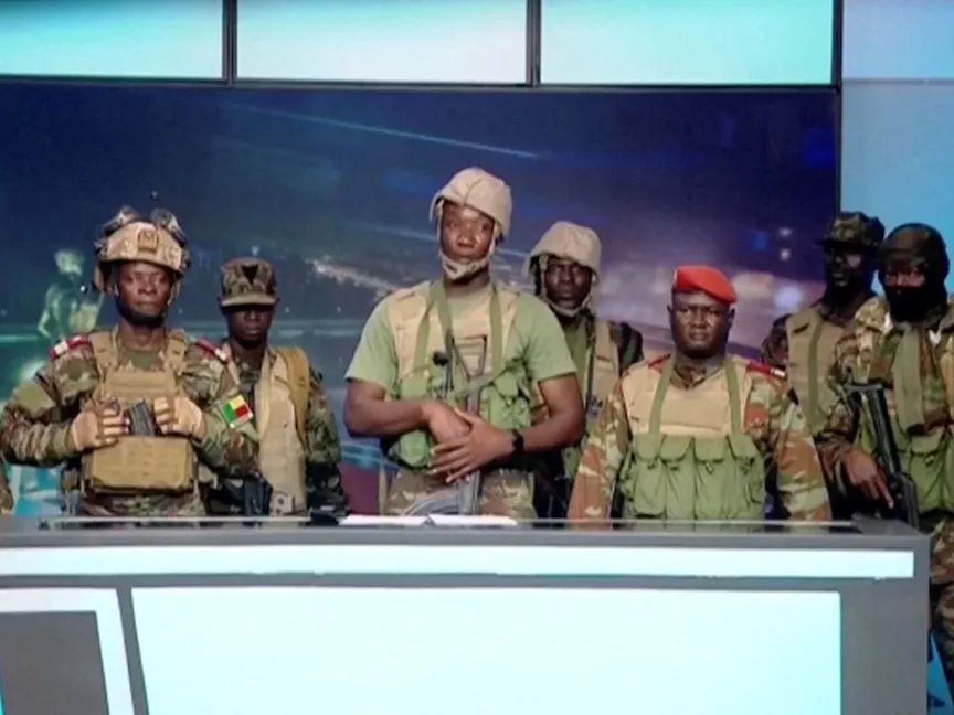 حكومة بنين تعلن إحباط محاولة انقلاب عسكري: الوضع تحت السيطرة