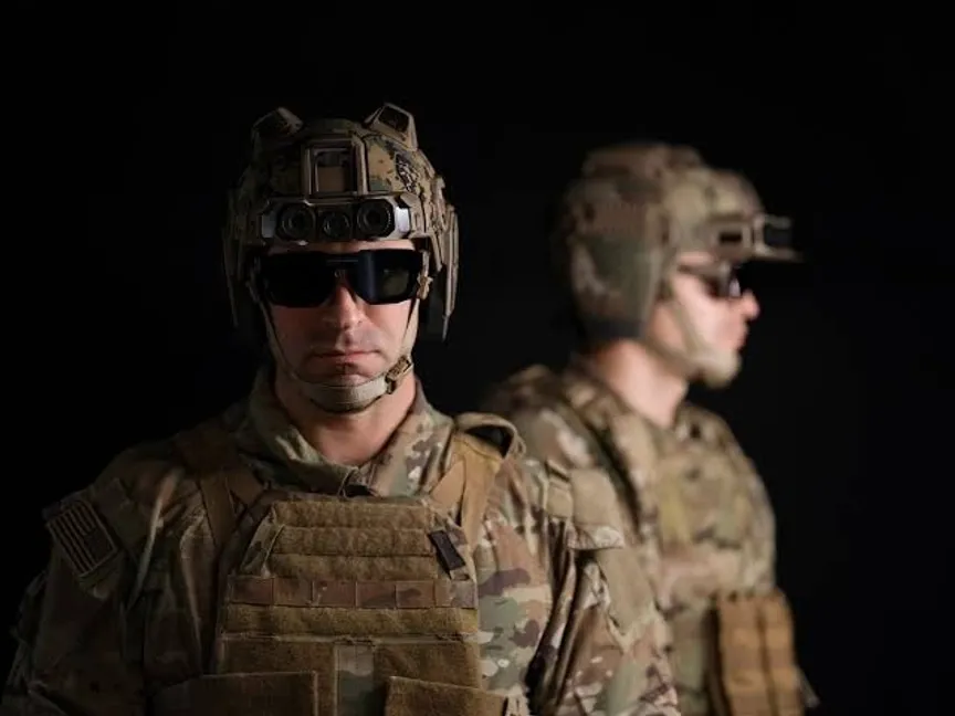 نظارة EagleEye من شركة أندوريل - Anduril