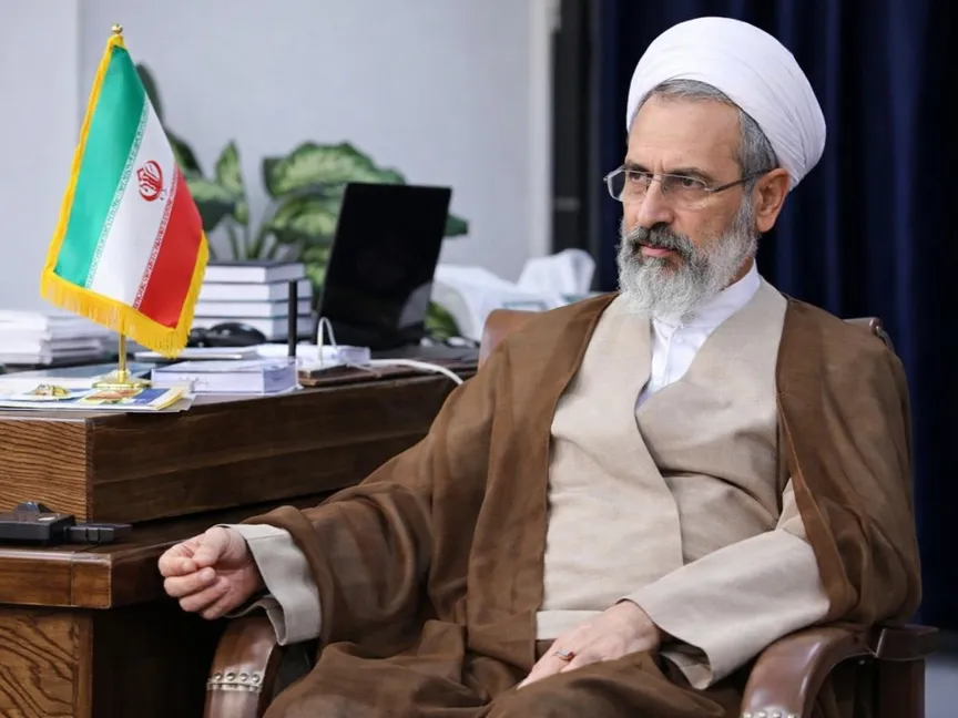 تعيين علي رضا أعرافي عضواً في مجلس القيادة الإيراني