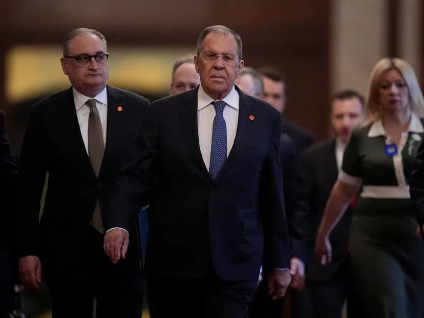 روسيا تعرض ملء فراغ الطاقة عالمياً مع تصاعد أزمة إيران.. إليك التفاصيل