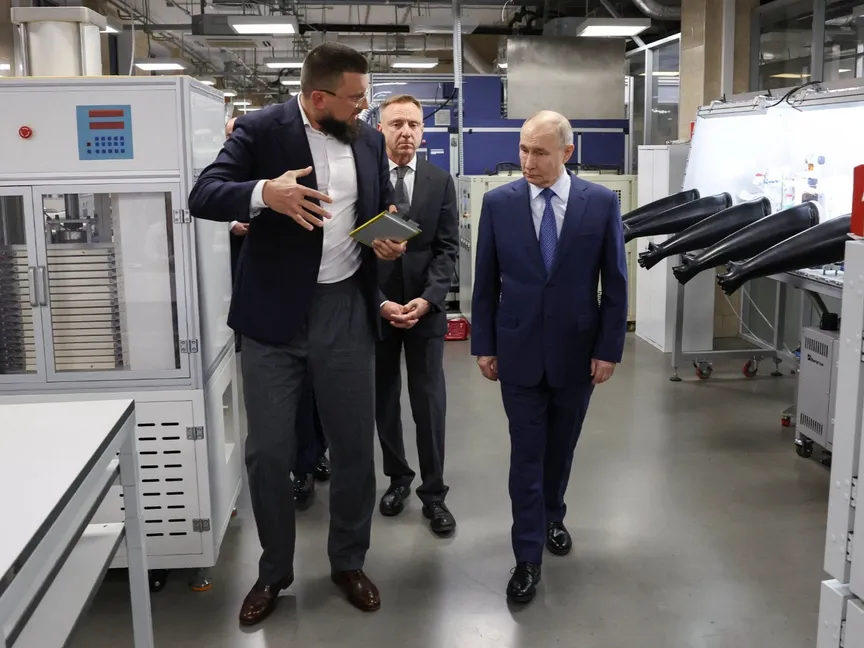 آخر اتفاق نووي بين واشنطن وموسكو.. ماذا يعني سقوط معاهدة "نيوستارت"؟