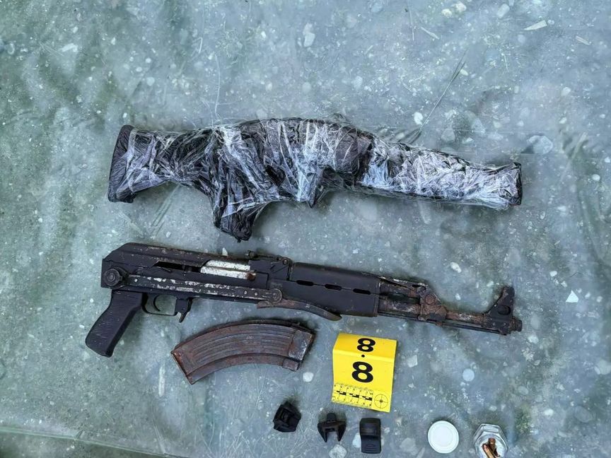 صربيا.. الشرطة تضبط 4 بنادق وقاذفة صواريخ و5 أطنان من القنب