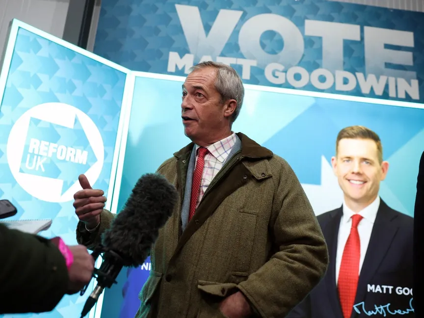 "الخضر" و"الإصلاحيون" يضيقون الخناق على "عمال" ستارمر في انتخابات فرعية