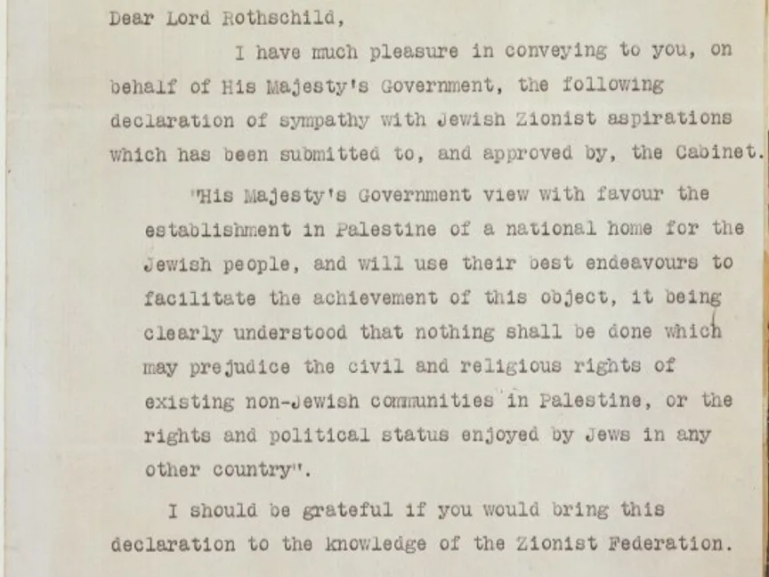 صورة ضوئية من وعد بلفور الذي منحت بموجبه بريطانيا حقاً لليهود في تأسيس وطن لهم بفلسطين - المكتبة البريطانية
